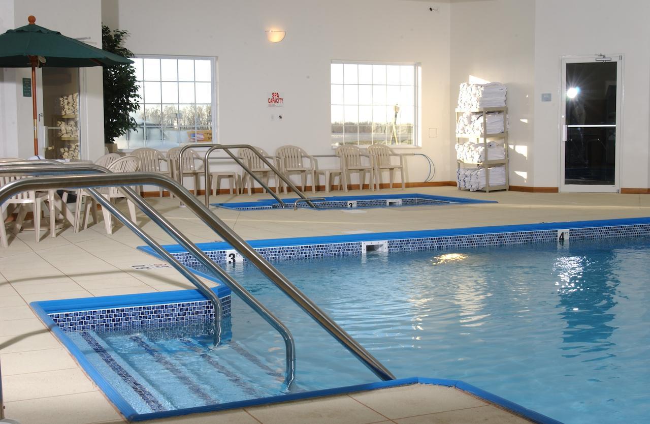 Oak Hill Inn & Suites Canton 外观 照片