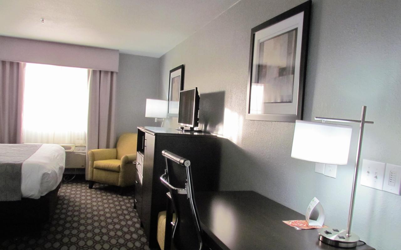 Oak Hill Inn & Suites Canton 外观 照片